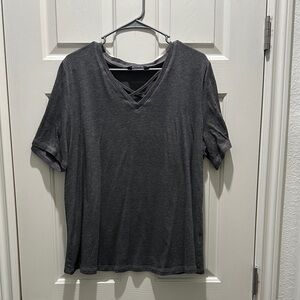 BloomChic Charcoal Short Sleeve V-Neck Tee